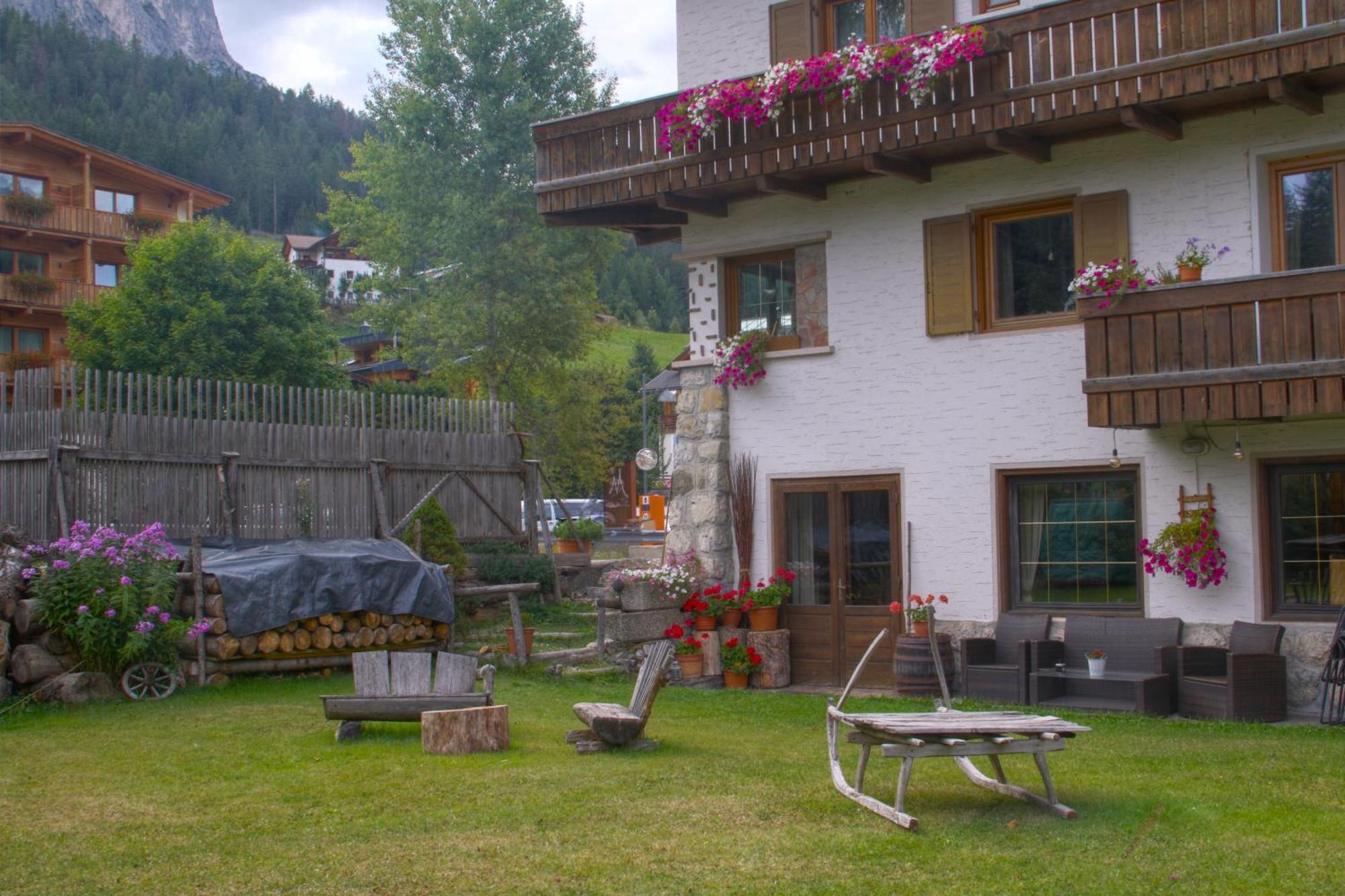 Lamiri Bed and Breakfast Badia  Eksteriør billede
